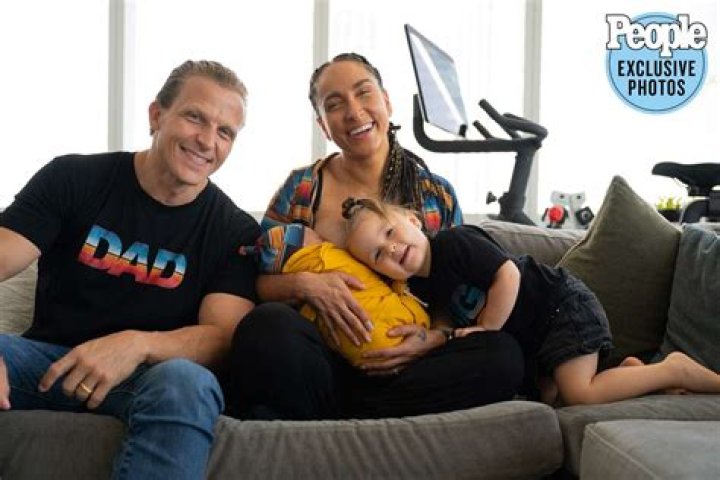 Is Robin Arzon’s Husband The Father Of Her Child? Has Her Diabetes Been Treated?